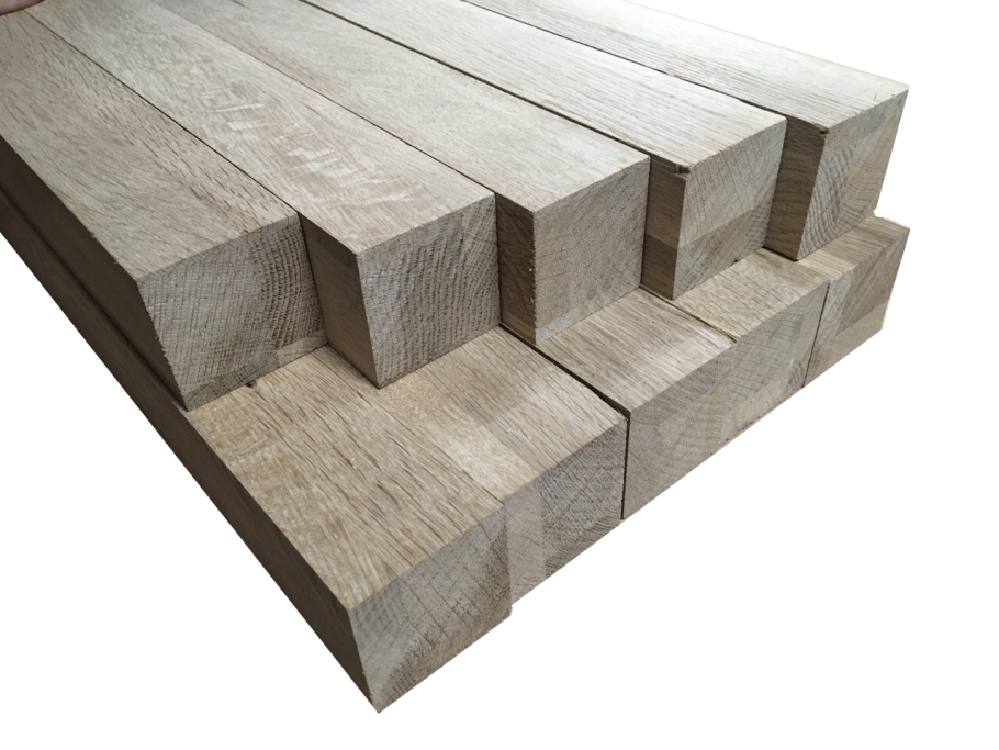 Стол и стулья из сосны