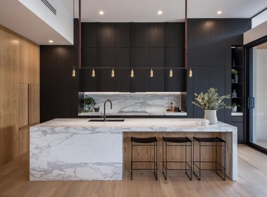 Кухня мрамор