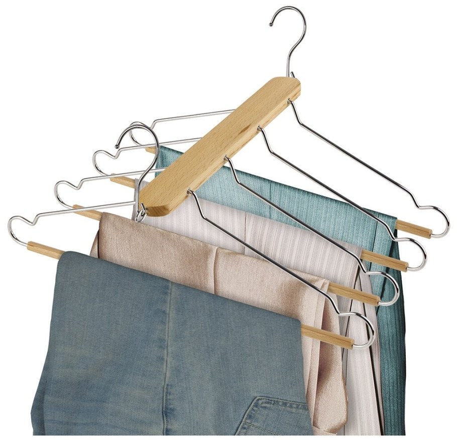 Универсальная вертикальная вешалка-трансформер