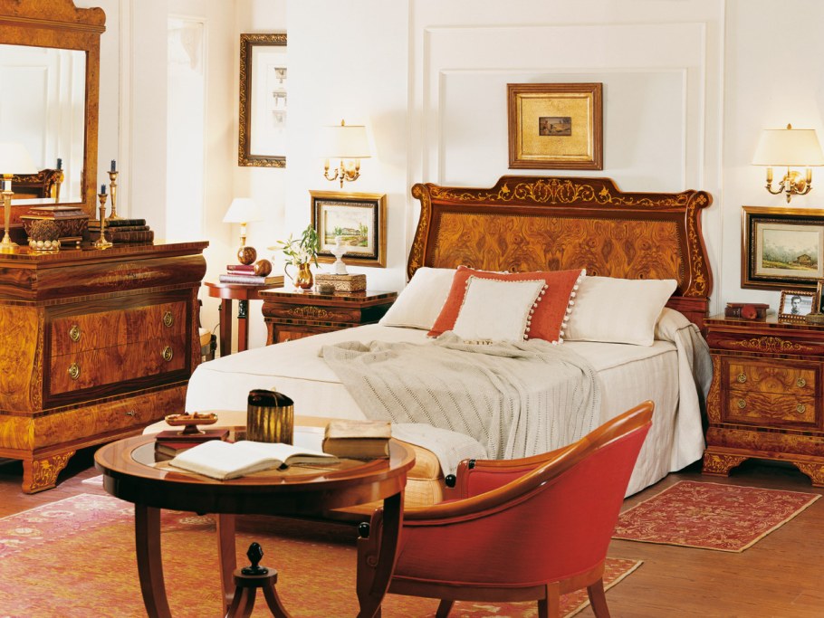 Швейцарская традиционная мебель