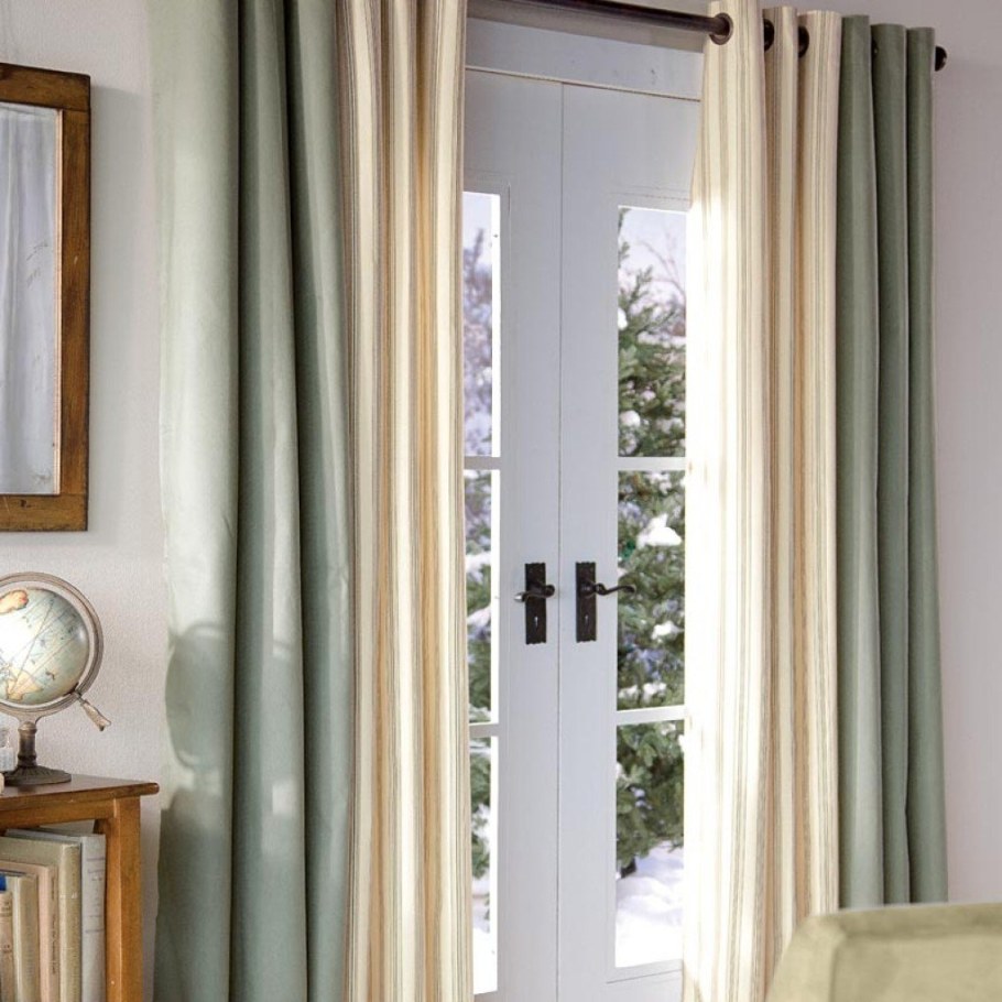 Шторы на межкомнатные двери