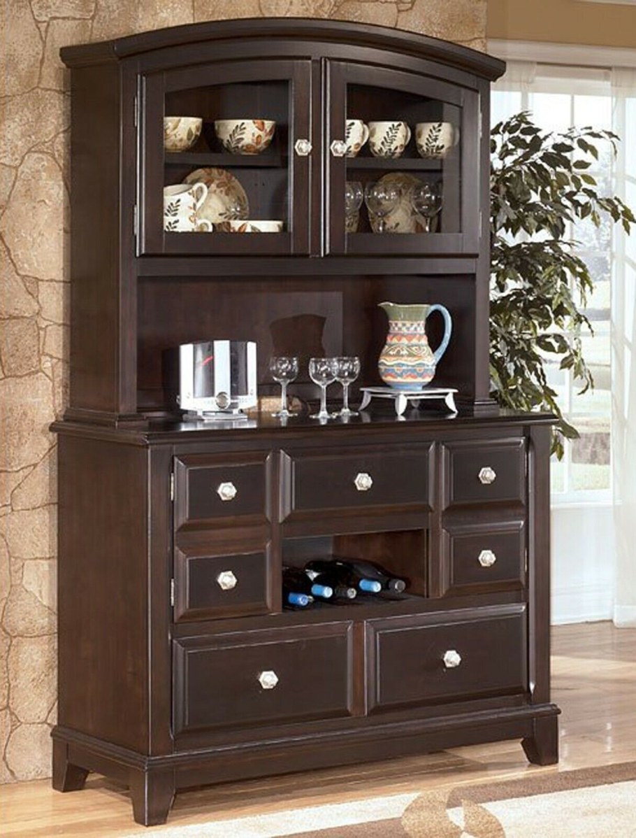 Буфеты для гостиной