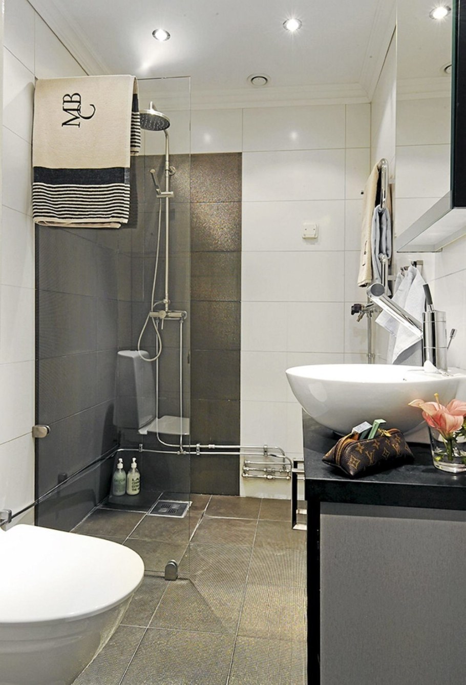 Санузел в квартире студии