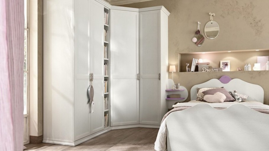 Шкаф в спальню