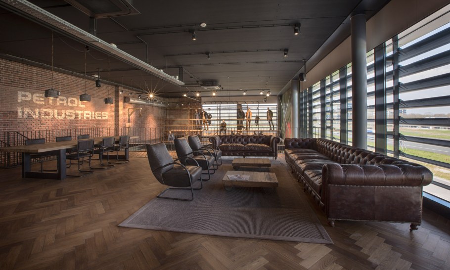 Торговое помещение в стиле лофт