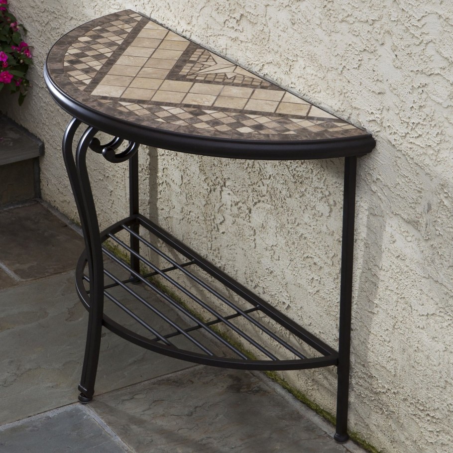 Металлический столик на балкон