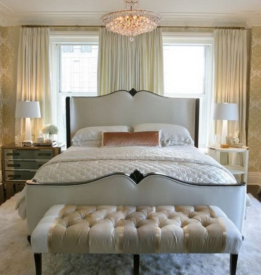 Кровать в спальню