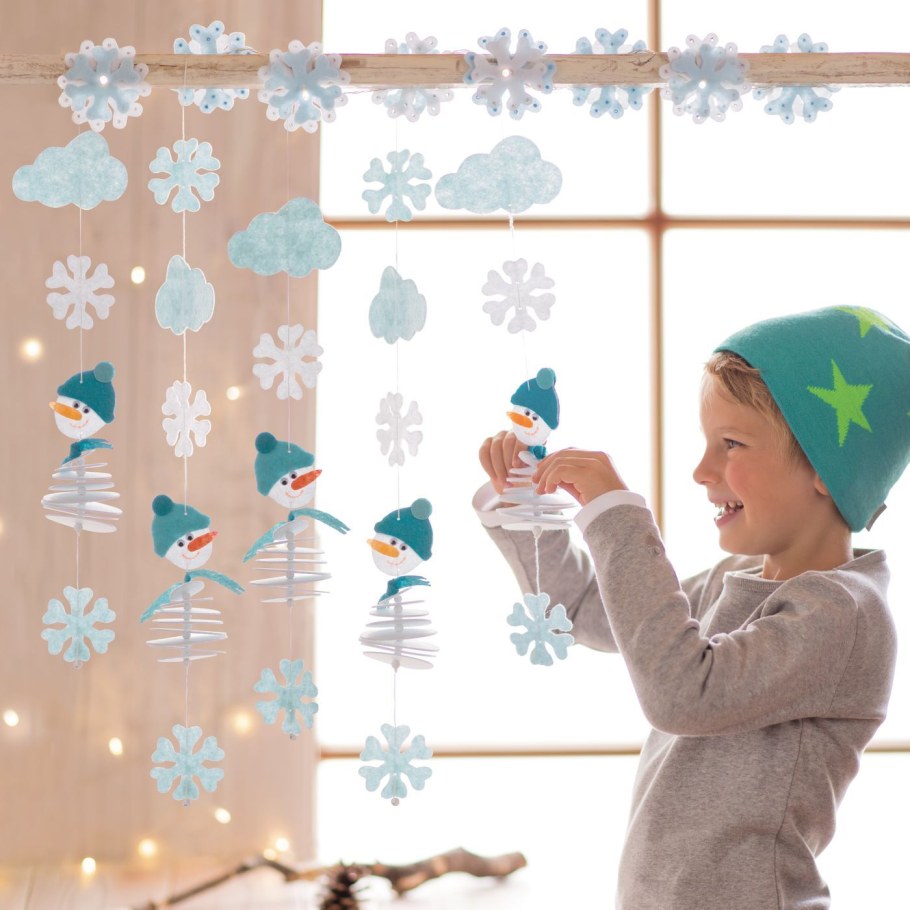 Занавески со снежинками