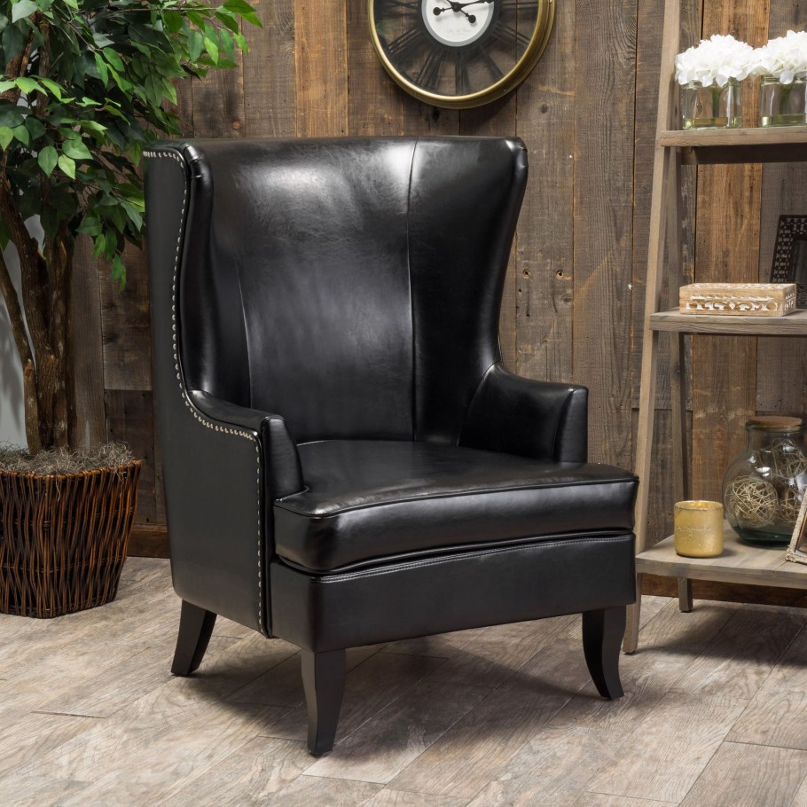 Кресло Wingback Chair