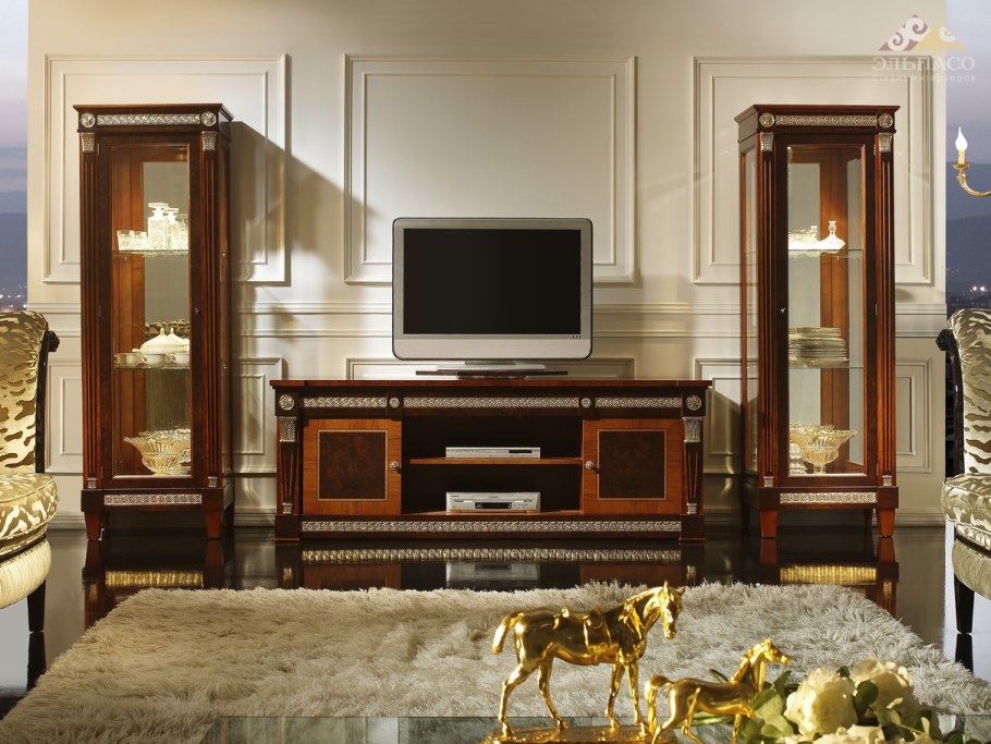 Испанская мебель в гостиную