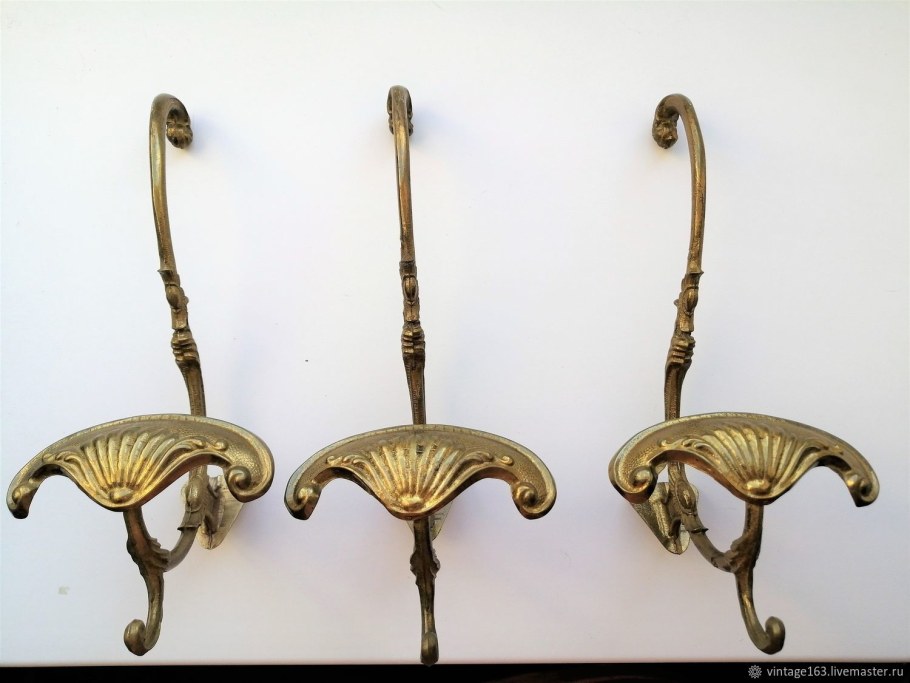 Бронзовые крючки для одежды