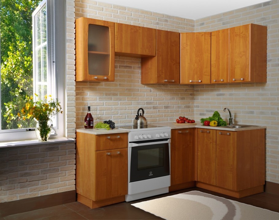 Угловая кухня на даче