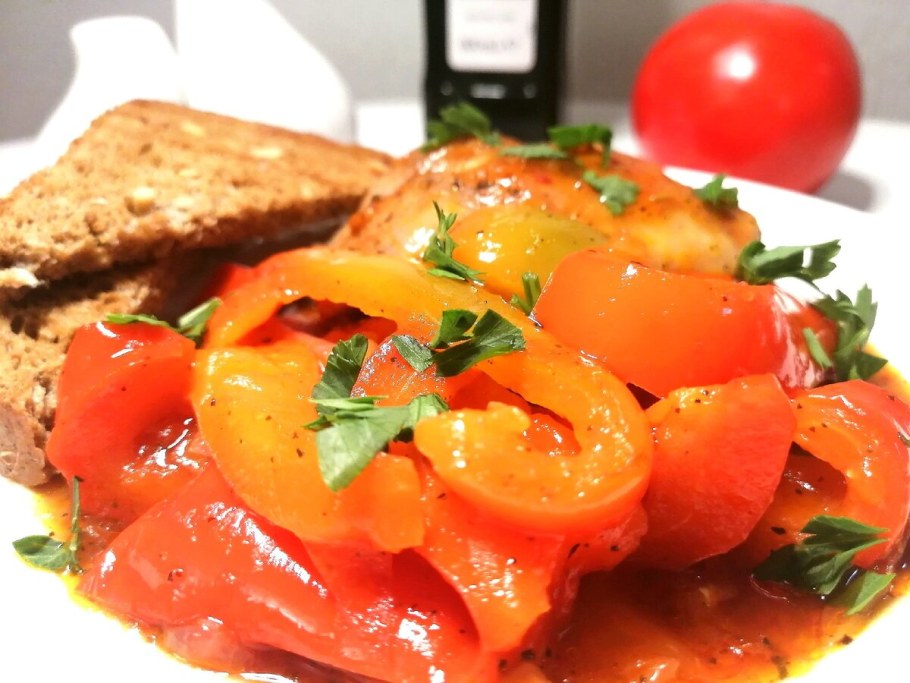 Пеппероната с лососем