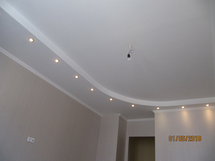 Потолки из гипсокартона