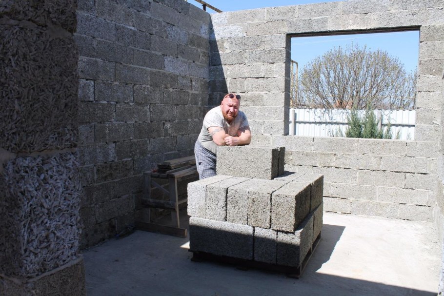 Крупные блоки для строительства дома