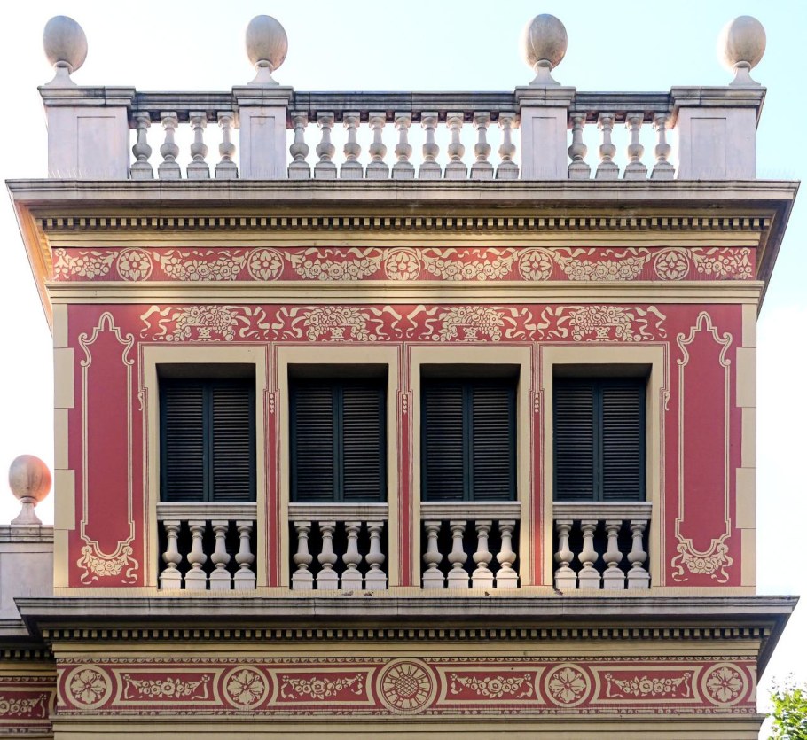 Стиль Ампир фасад