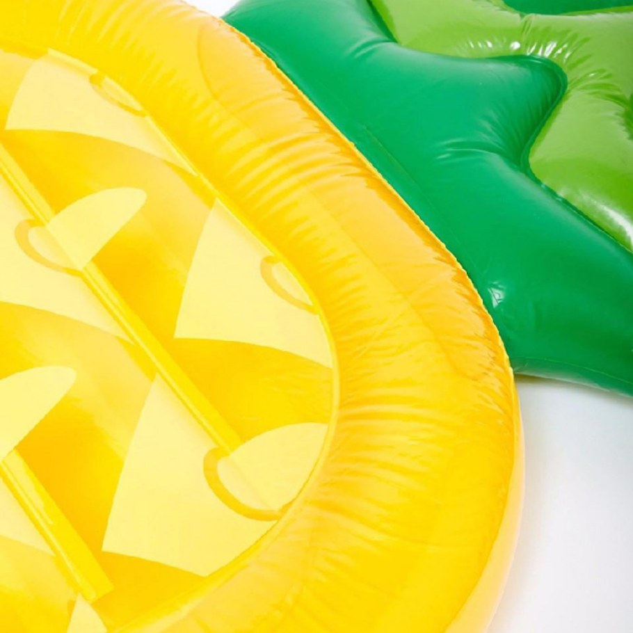 Надувной матрас для плавания