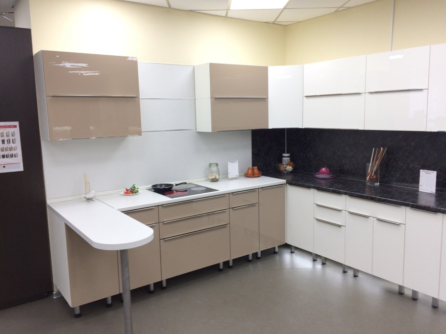 Кухня Фьюжн Виват белый глянец