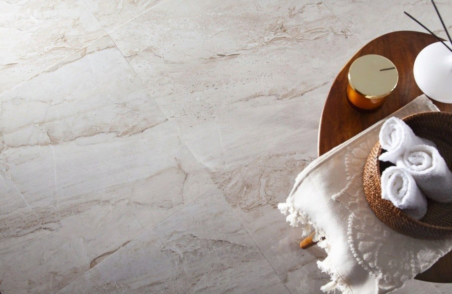 Staro Carrara Polished 60x60