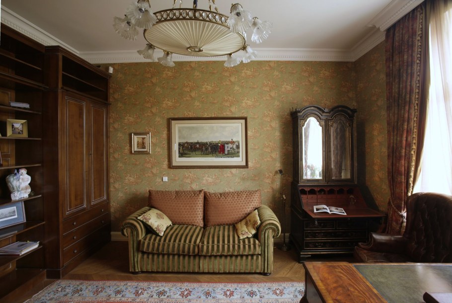 Спальня кабинет в английском стиле