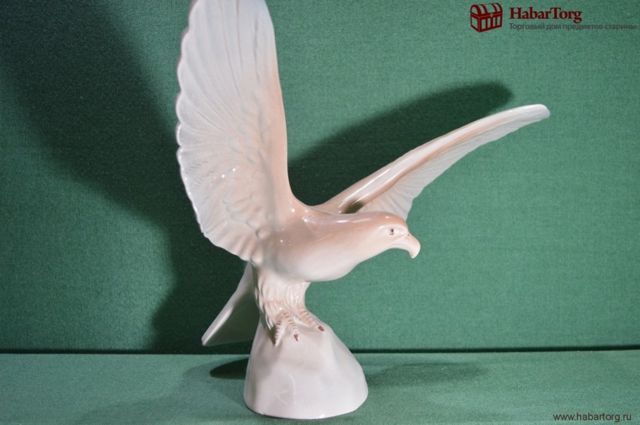 Фарфоровая статуэтка Орел СССР