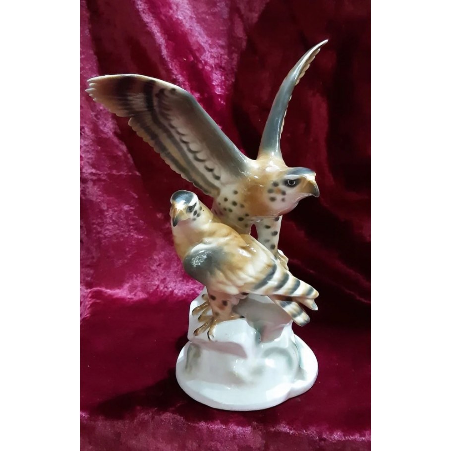 Статуэтка Орел фарфор Германия