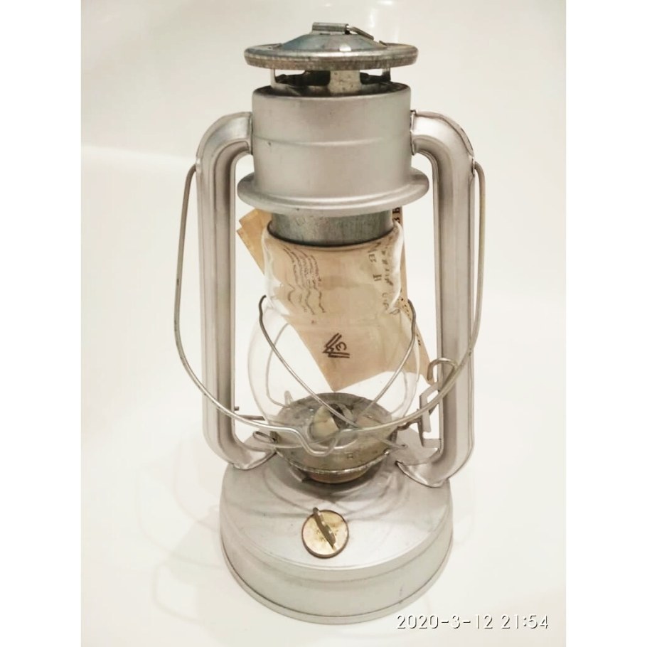 Фонарь летучая мышь керосиновый