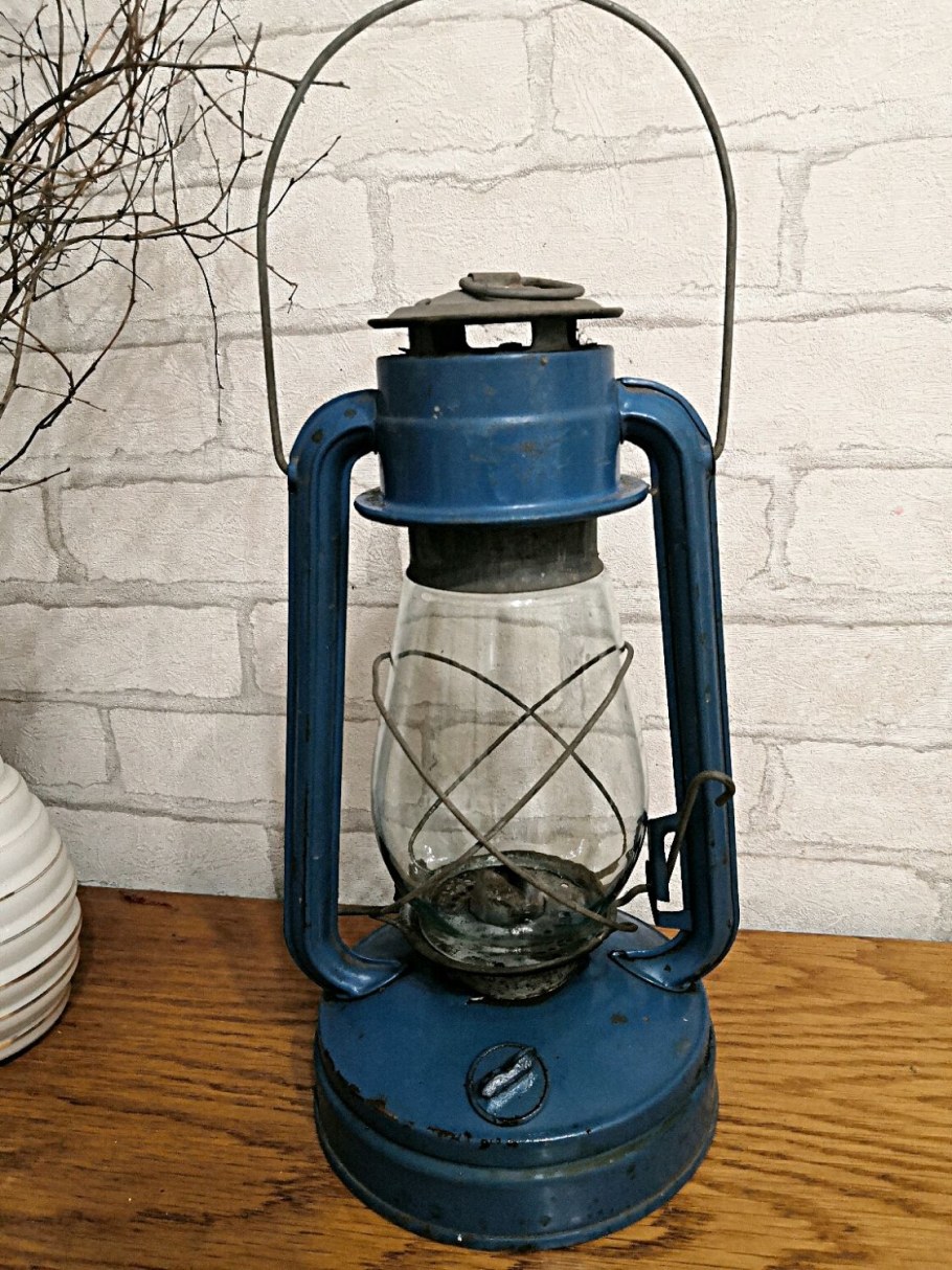 Фонарь летучая мышь керосиновый старинный