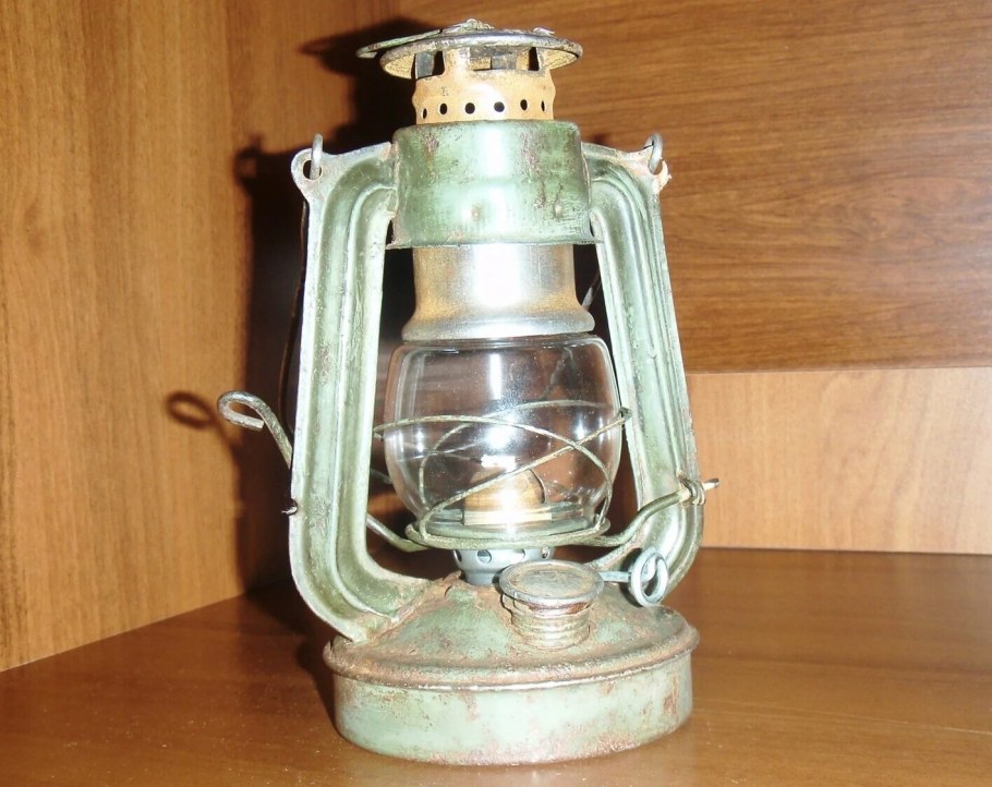 Керосиновая лампа Park 145202