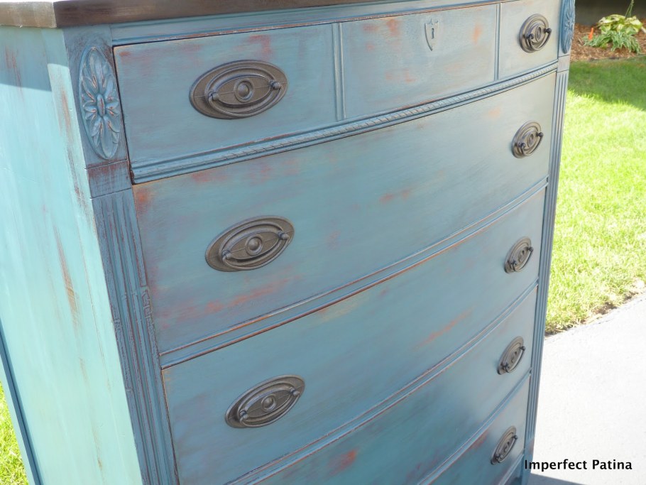 МЛК комод "Амур" белый/патина