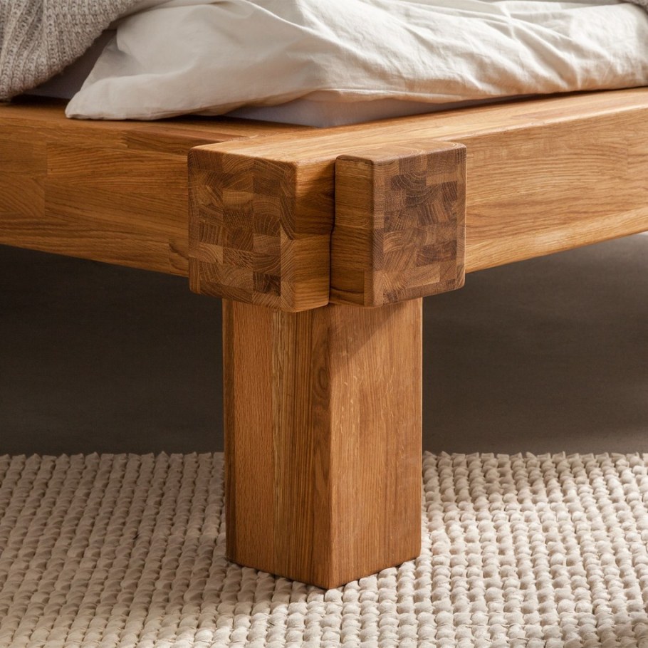 Кровать из массива дуба «Виктория» 180х200