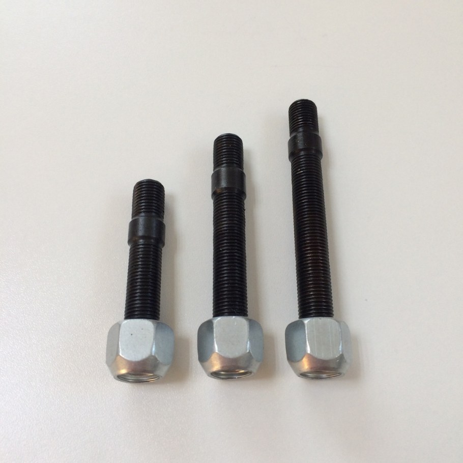 Шпилька м12х1.25 ВАЗ