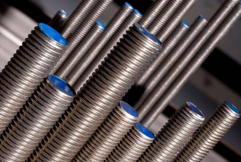 Шпилька сталь м30х1000 din 975