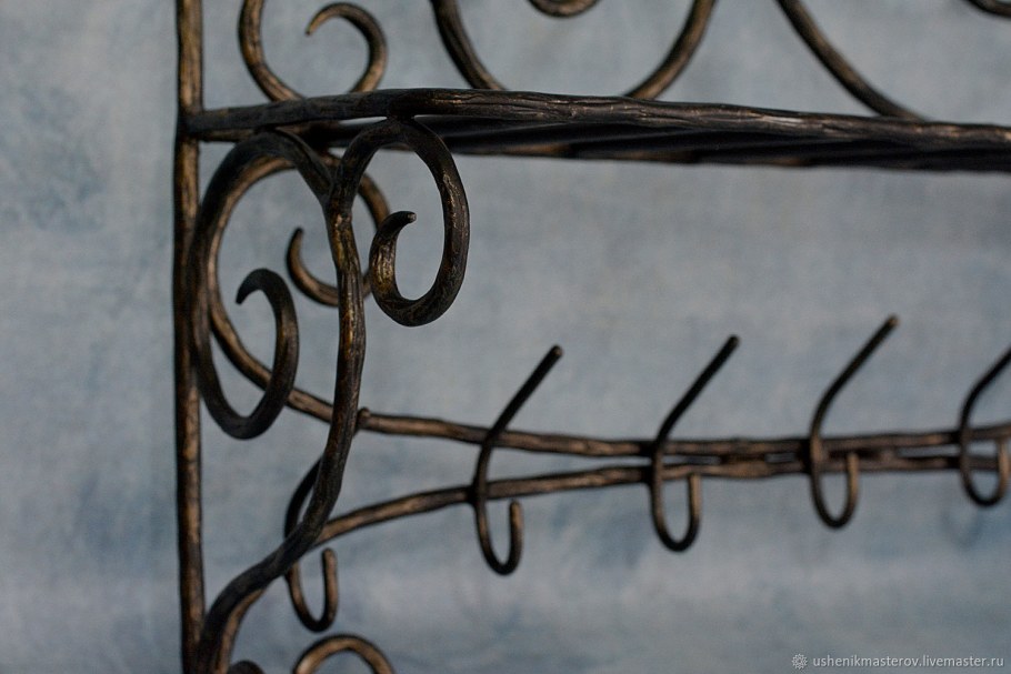 Вешалка для одежды холодная ковка