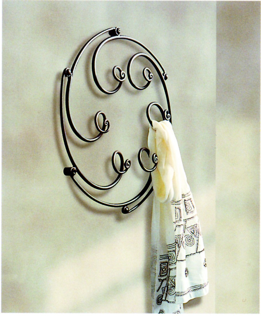 Вешалка настенная кованая