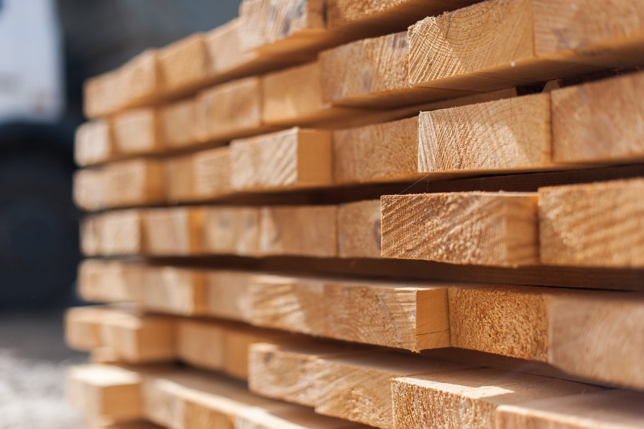 Дерево строительный материал