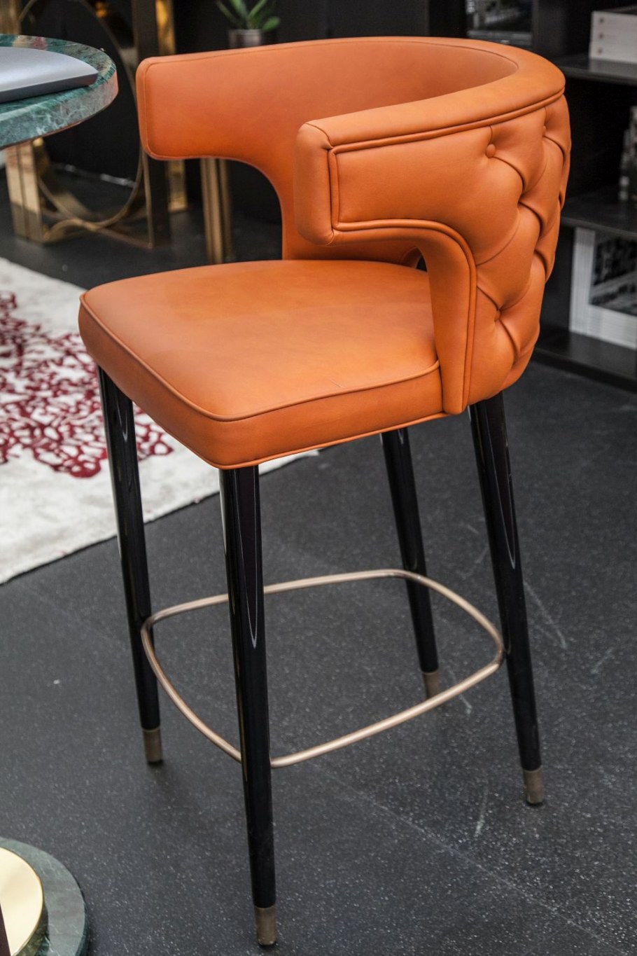 Стул барный Gliss, обивка категория 24 (оранж)/Bar Stool