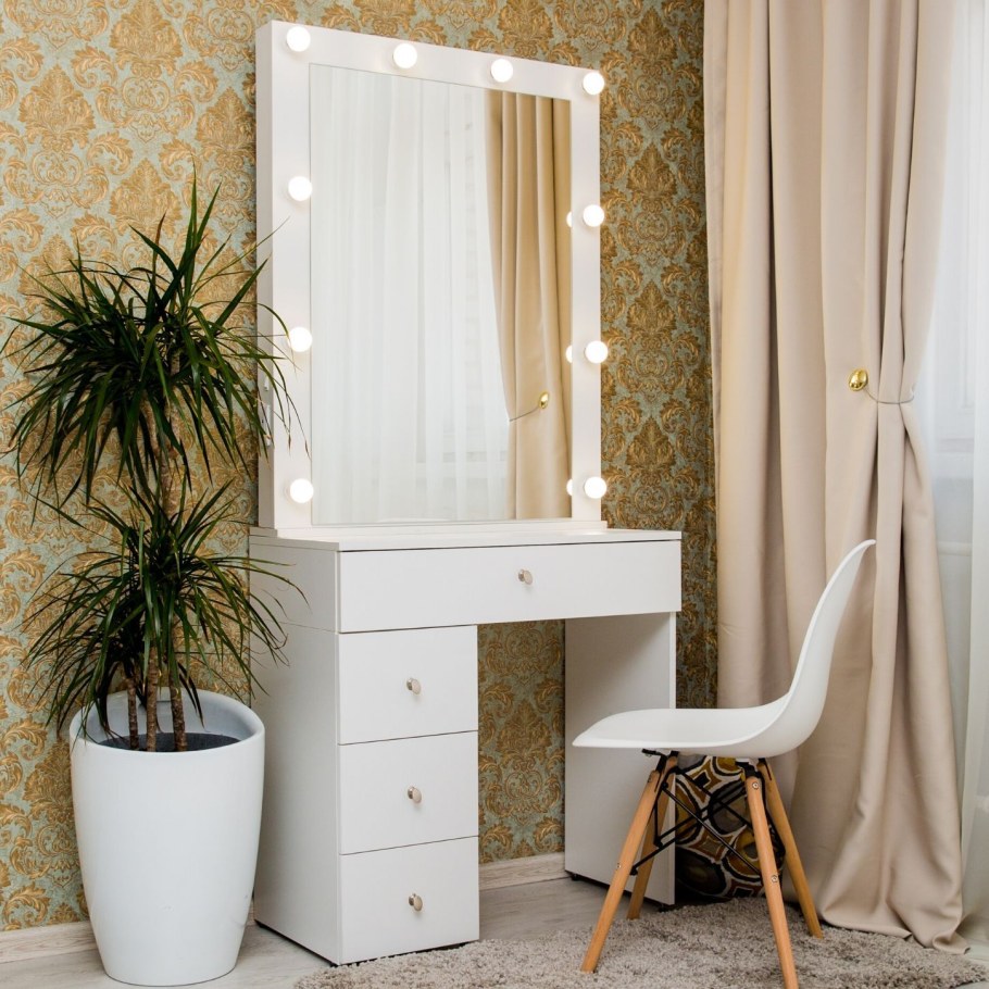 Ikea гримерный столик