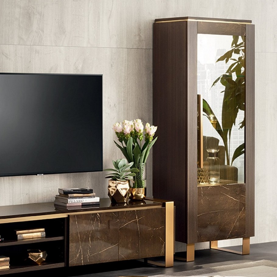 Тумба под телевизор Essenza