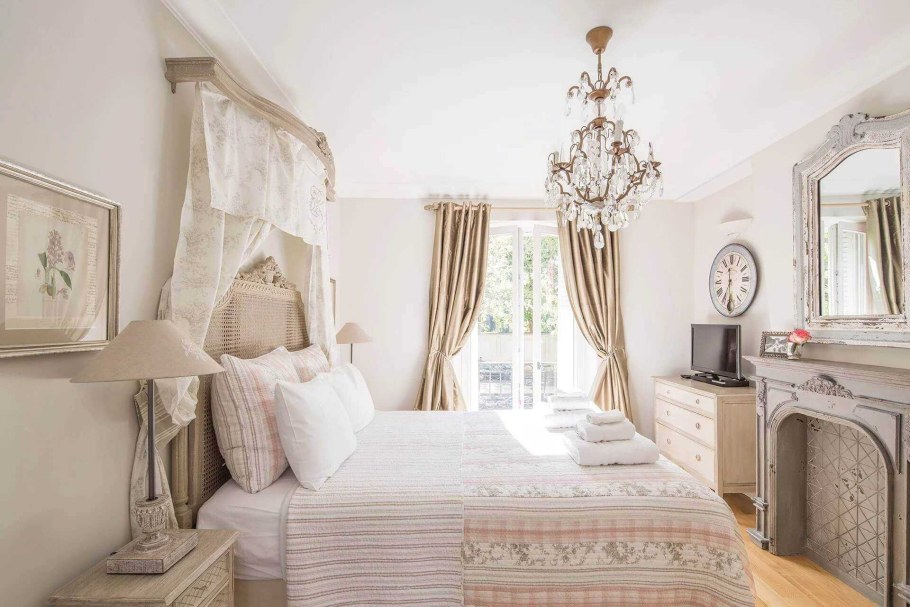 Интерьер загородного дома в стиле Прованс и шебби Шик