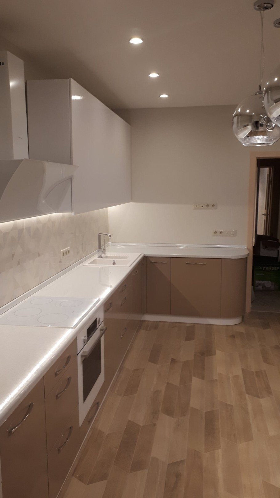 Кухня мокко капучино глянец капучино