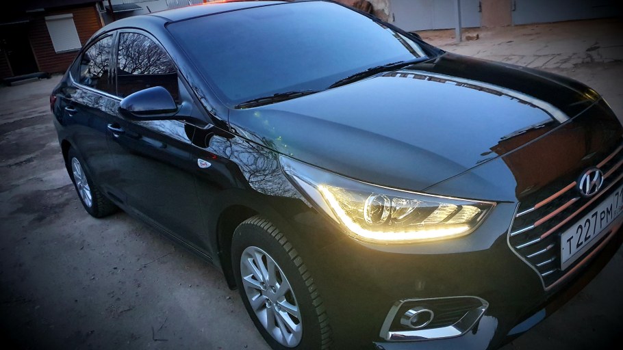 Hyundai Solaris 2 Elegance чёрный