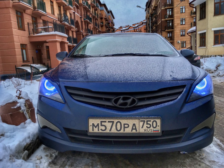 Hyundai Solaris 2014-2015 с гос номером