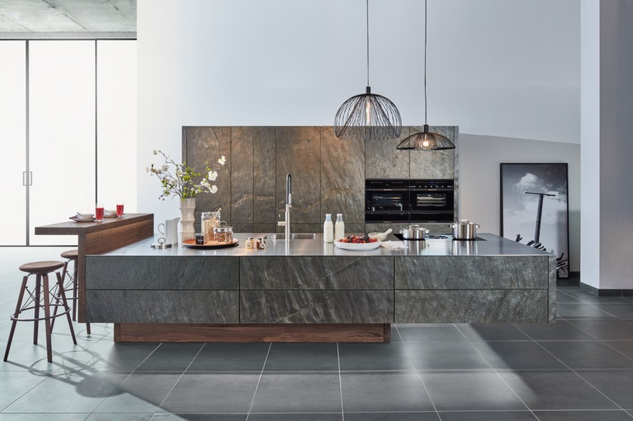 Каменный шпон Макмарт фасады