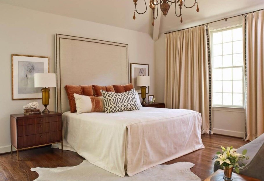 Шторы в бежевую спальню