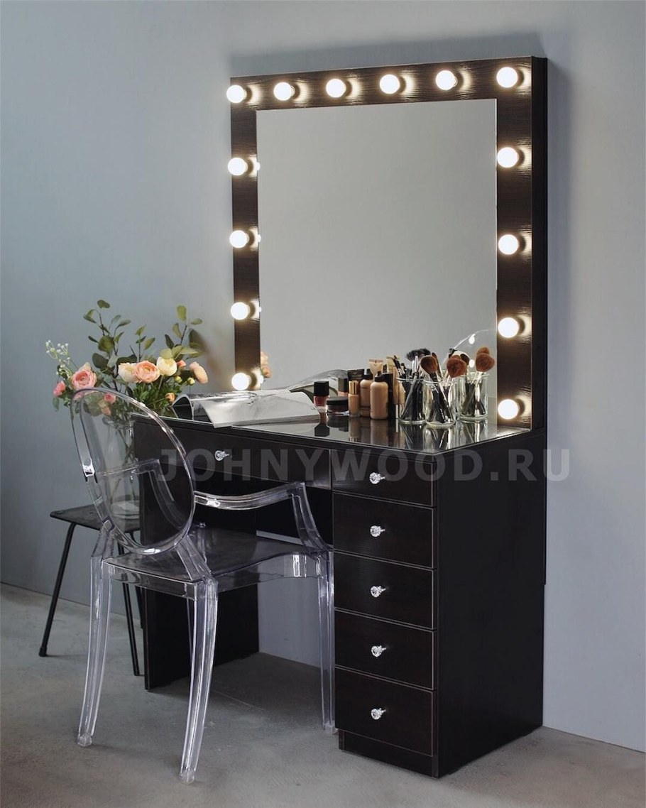 Гримерный столик венге