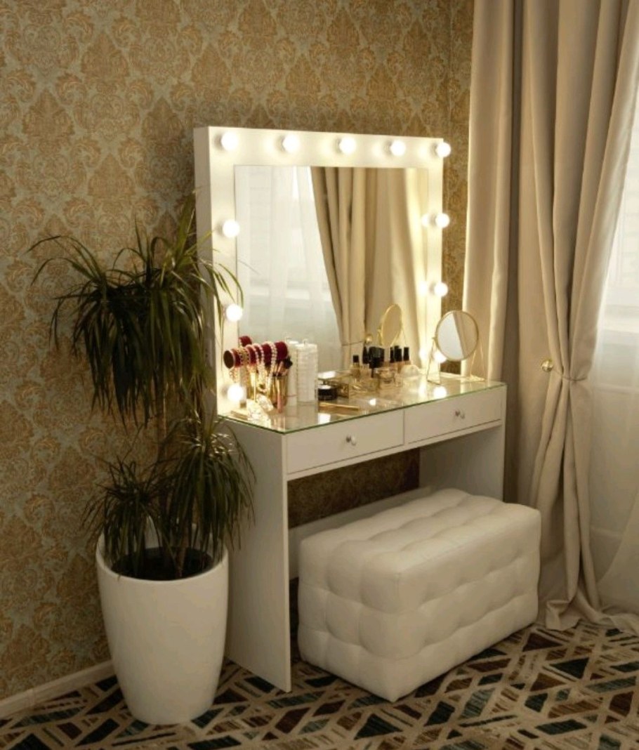 Гримерный столик 80 см