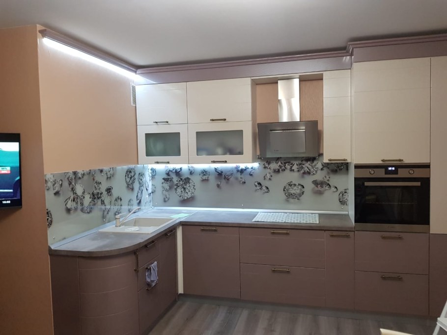 Цвет капучино мебель кухни