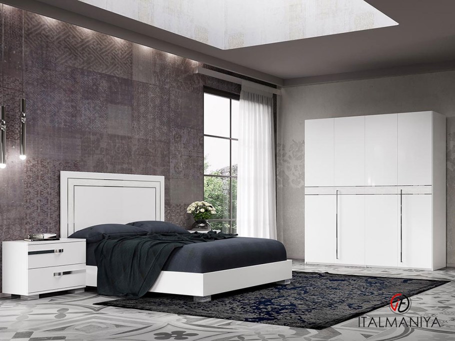 Белый глянцевый буфет