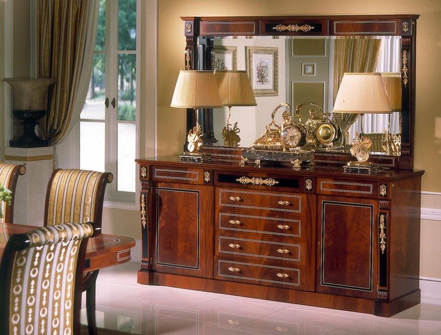Комоды для гостиной в классическом стиле